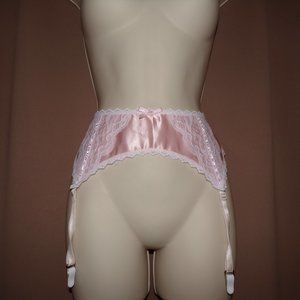 Vintage Pink Satin Garte Belt Size L